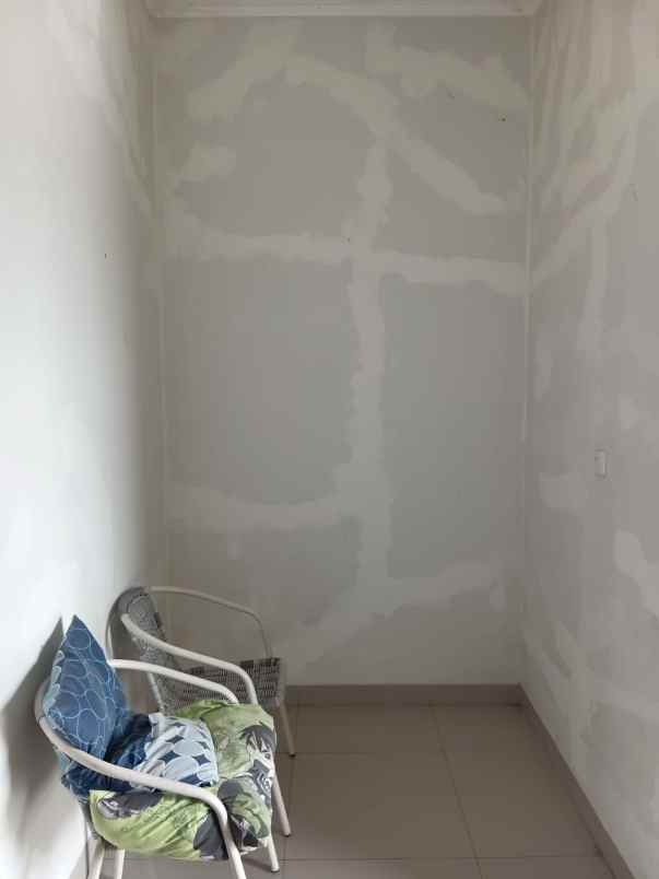 dijual rumah grand milenia regency