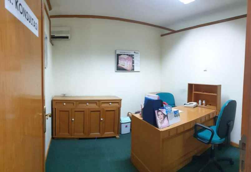 dijual rumah grand wijaya