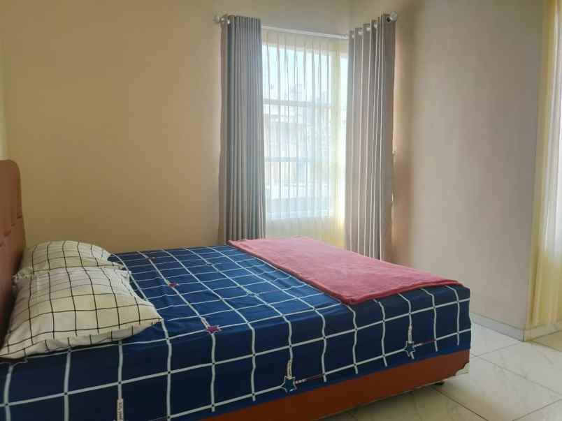 dijual rumah griya asri gondorejo