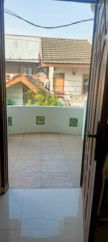 dijual rumah griya kebraon karangpilang