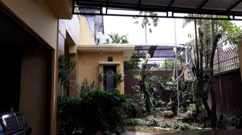 dijual rumah griya shanta mojolangu