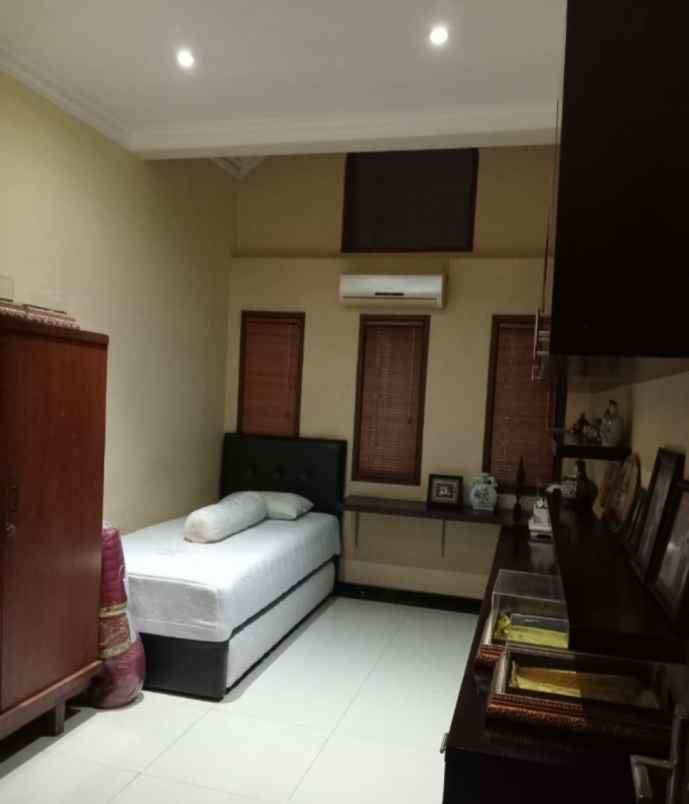 dijual rumah griya shanta mojolangu