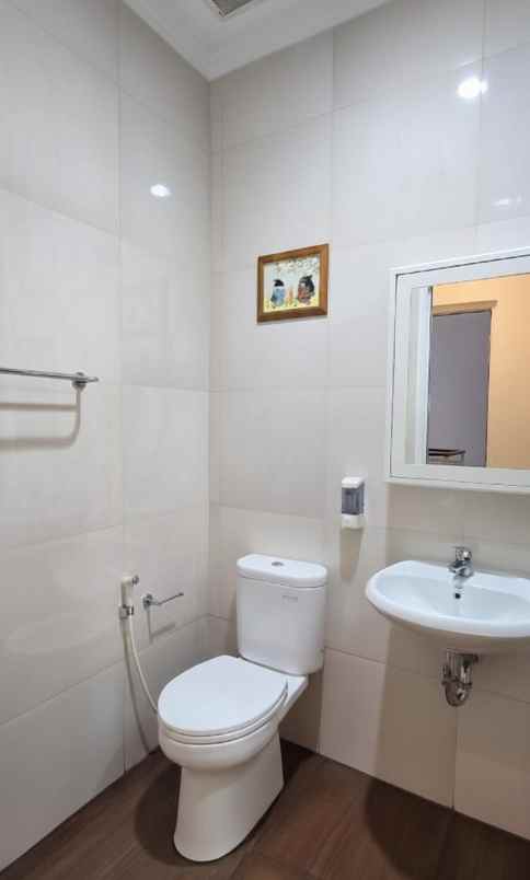 dijual rumah imperial gading sukapura