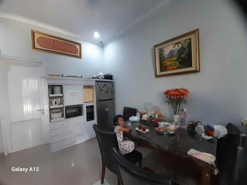 dijual rumah jagakarsa