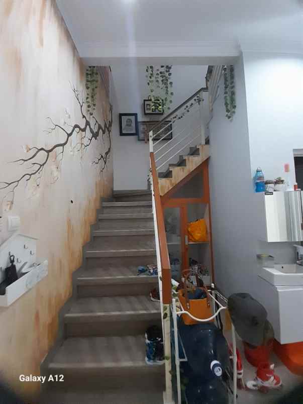 dijual rumah jagakarsa