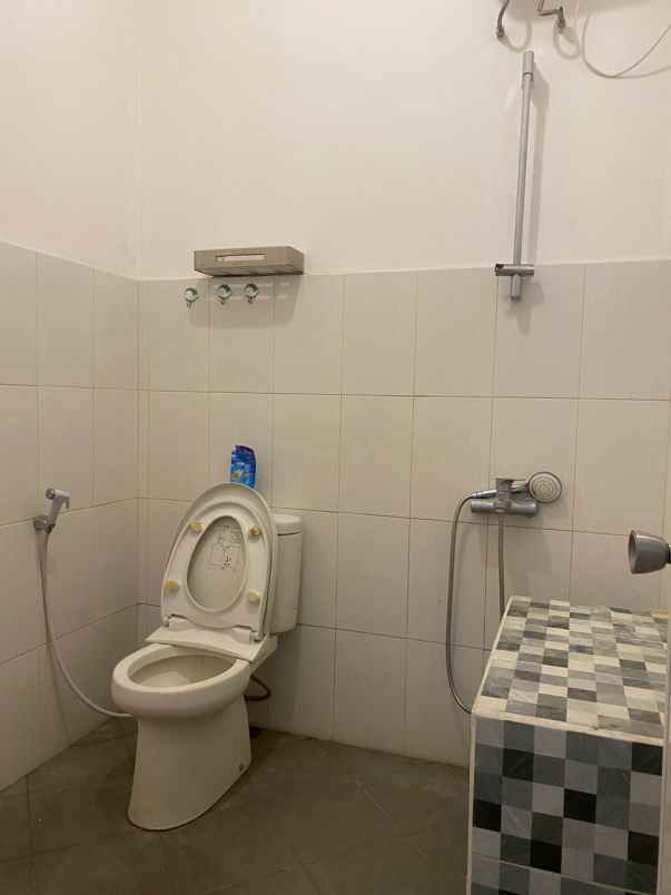 dijual rumah jaka setia