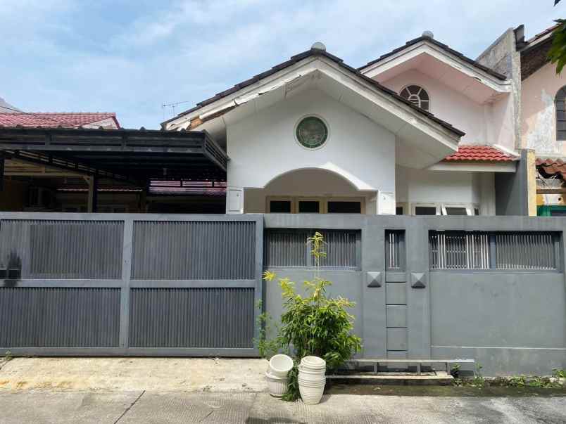 dijual rumah jaka setia