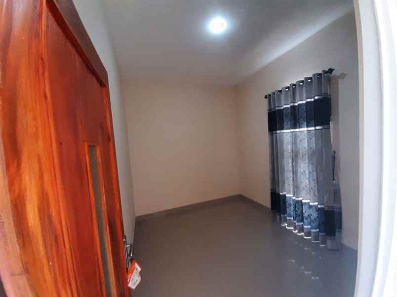 dijual rumah jalan alternatif kota