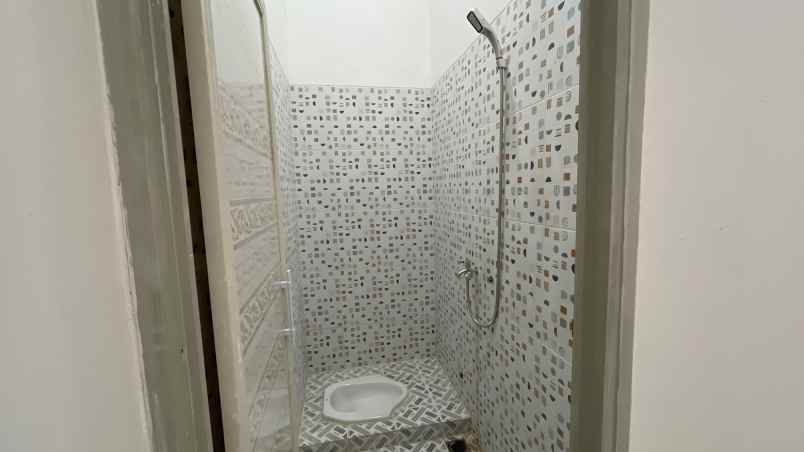 dijual rumah jalan alternatif kota