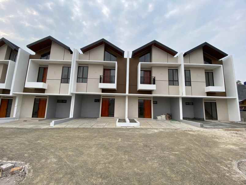 dijual rumah jalan amd babakan pocis