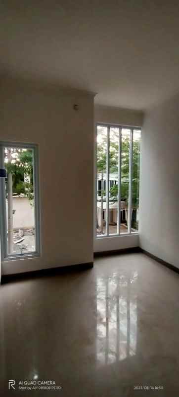 dijual rumah jalan bojong depok baru ii