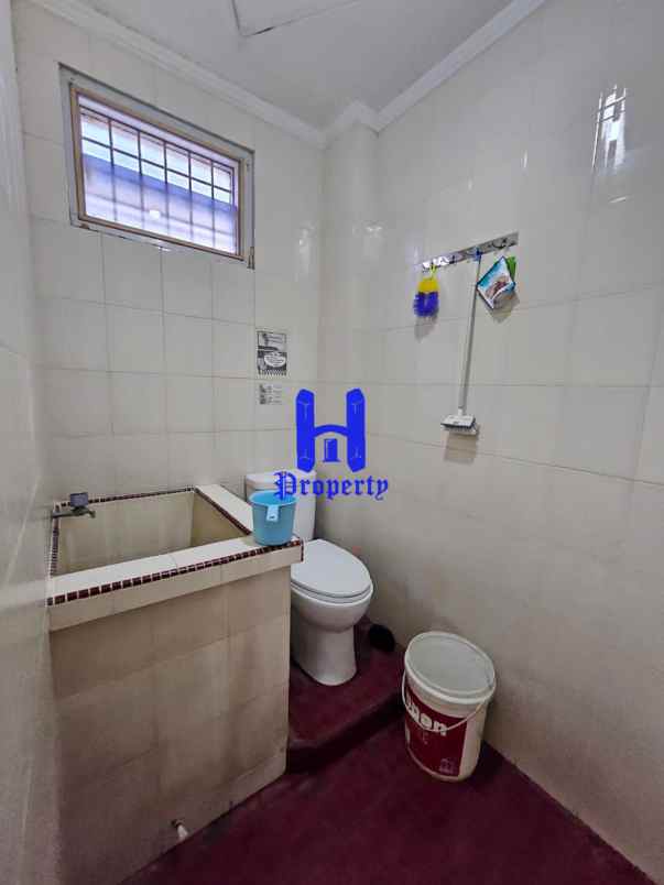 dijual rumah jalan kalianda dekat jl m