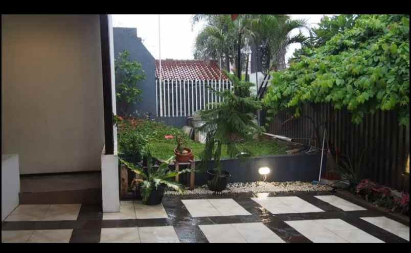 dijual rumah jalan komplek abadi duren