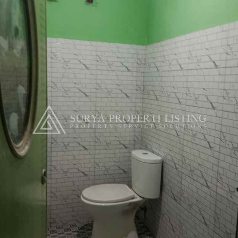 dijual rumah jalan makmur anggrek 10