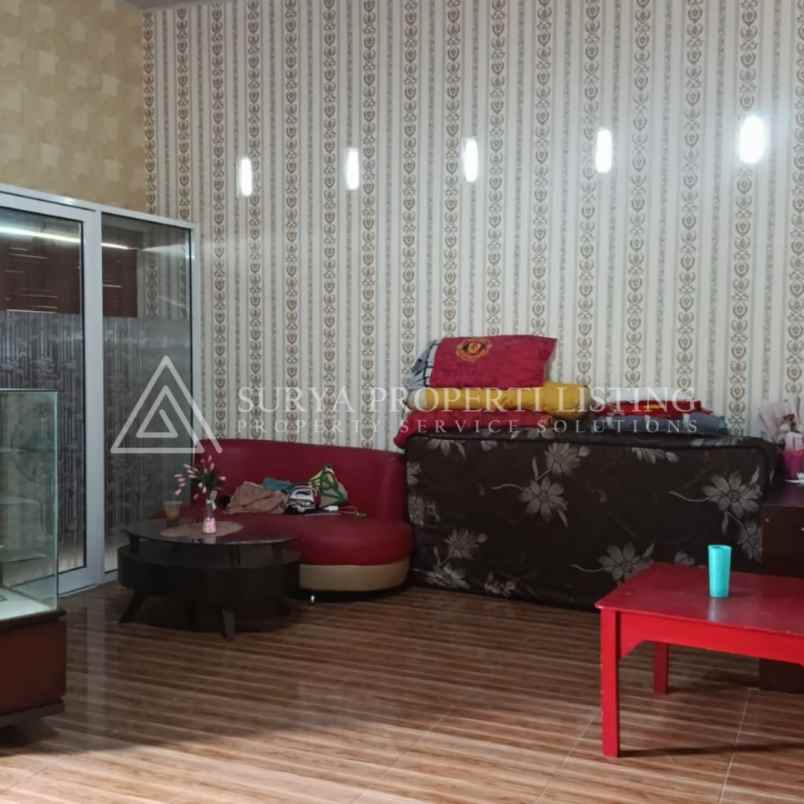 dijual rumah jalan makmur anggrek 10