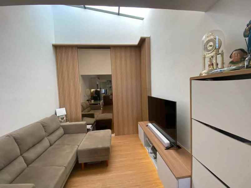 dijual rumah jalan padalarang