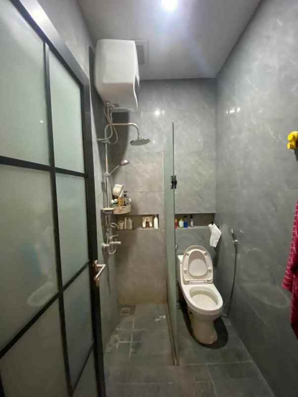 dijual rumah jalan padalarang