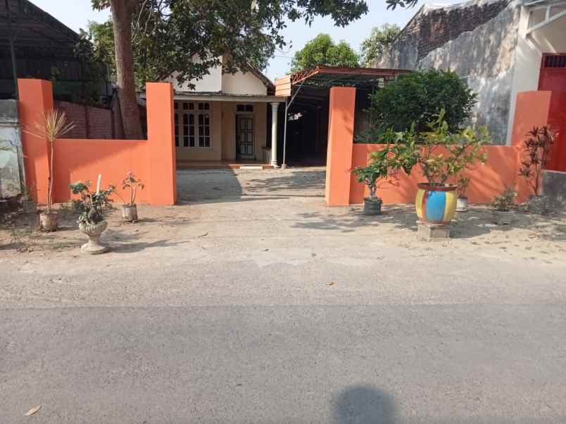 dijual rumah jalan pendidikan