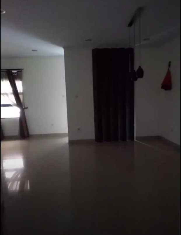 dijual rumah jalan pesantren