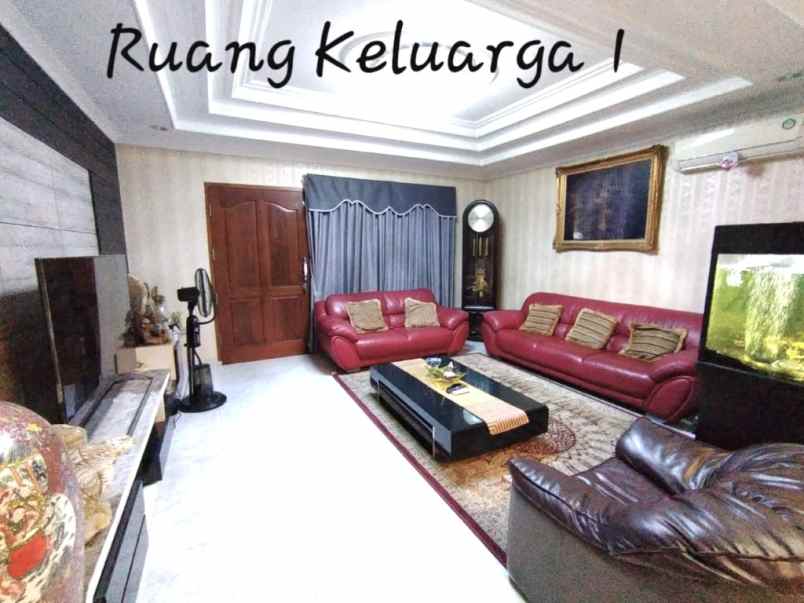 dijual rumah jalan pulo mas barat kayu