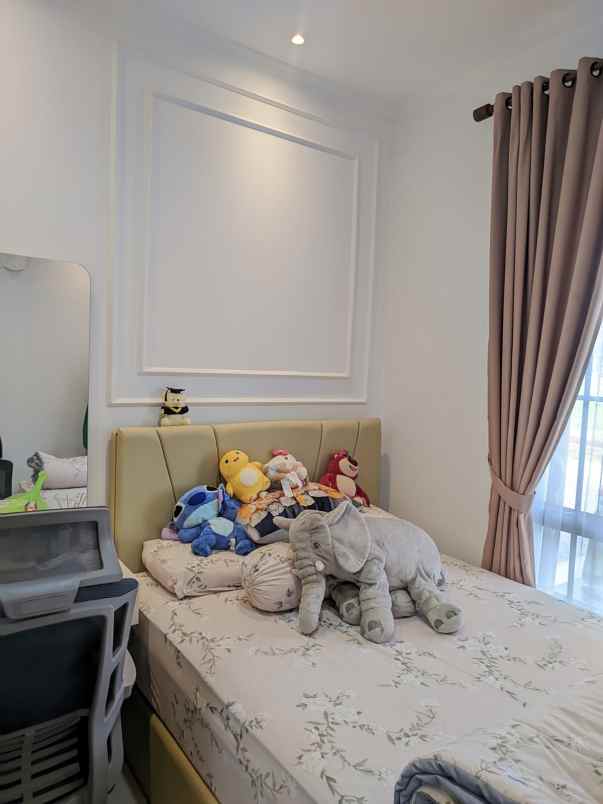 dijual rumah jalan rajabrana cimanggis