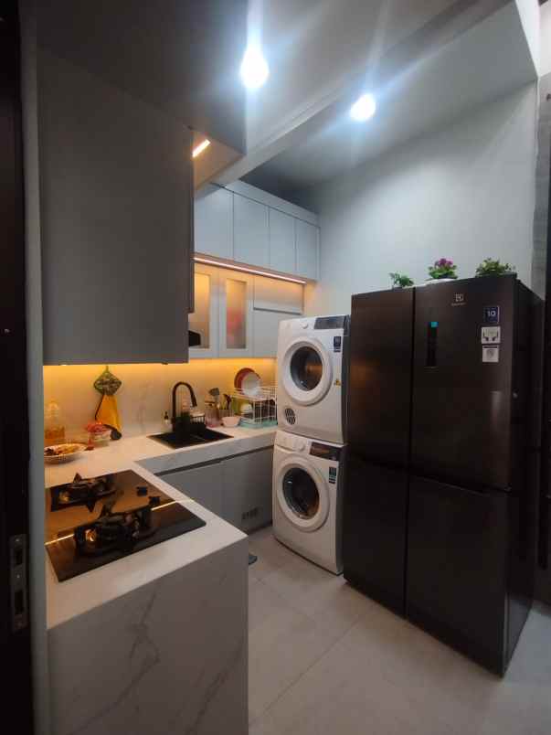 dijual rumah jalan rajabrana cimanggis