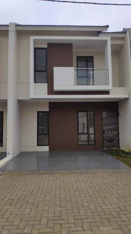 dijual rumah jalan raya jatimekar