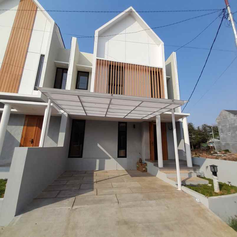 dijual rumah jalan raya mess