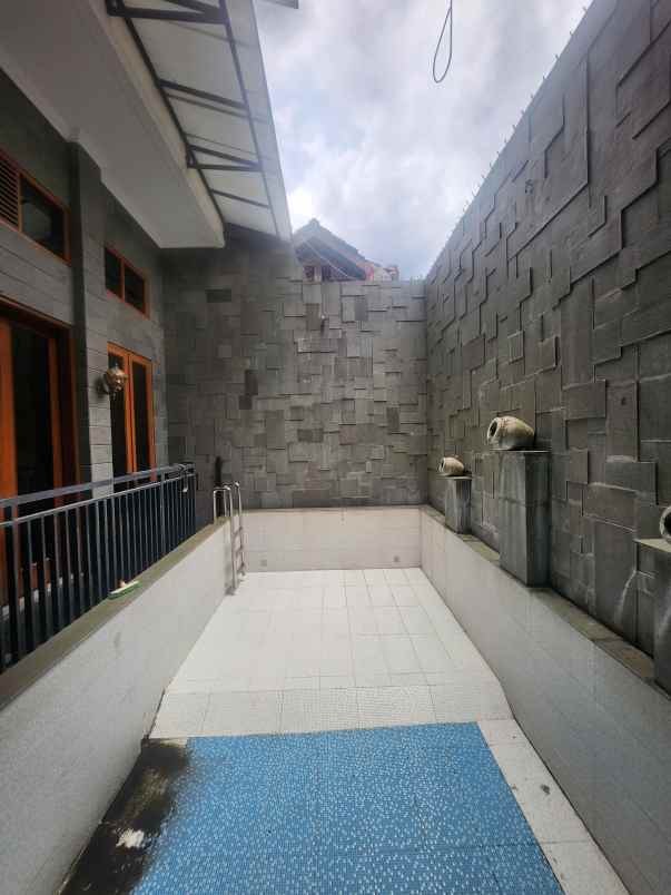 dijual rumah jalan raya panjang cidodol