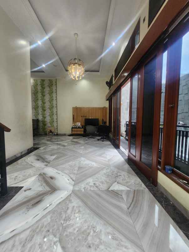 dijual rumah jalan raya panjang cidodol