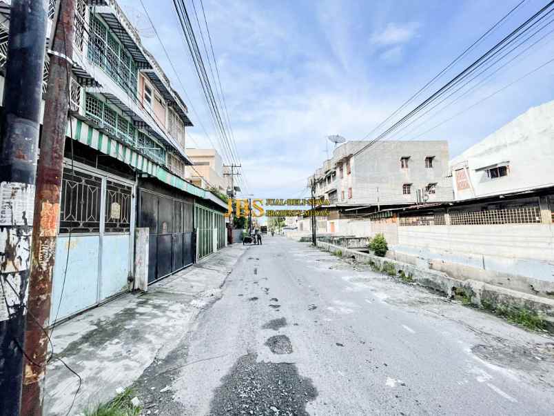 dijual rumah jalan sampali