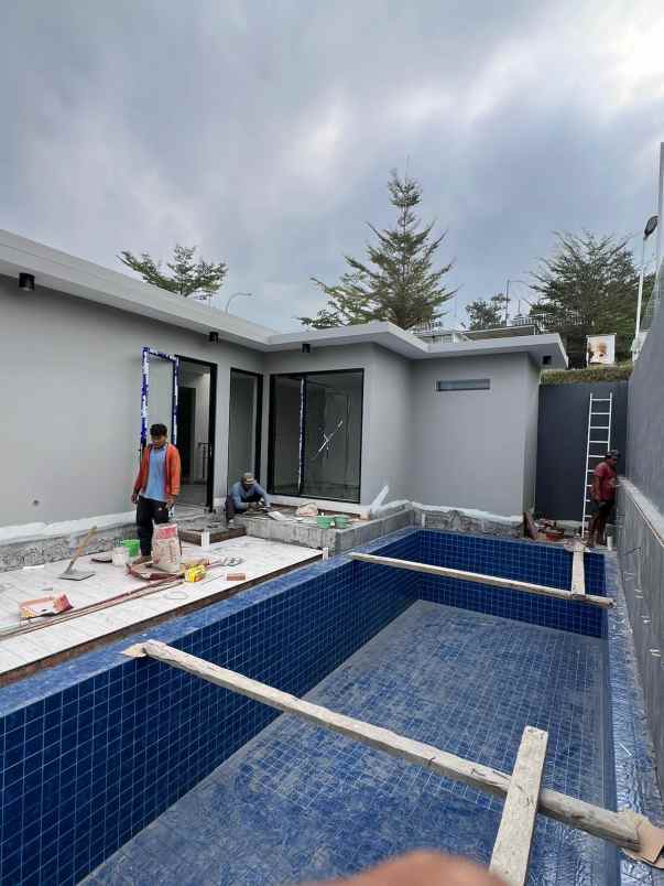 dijual rumah jalan taman dayu