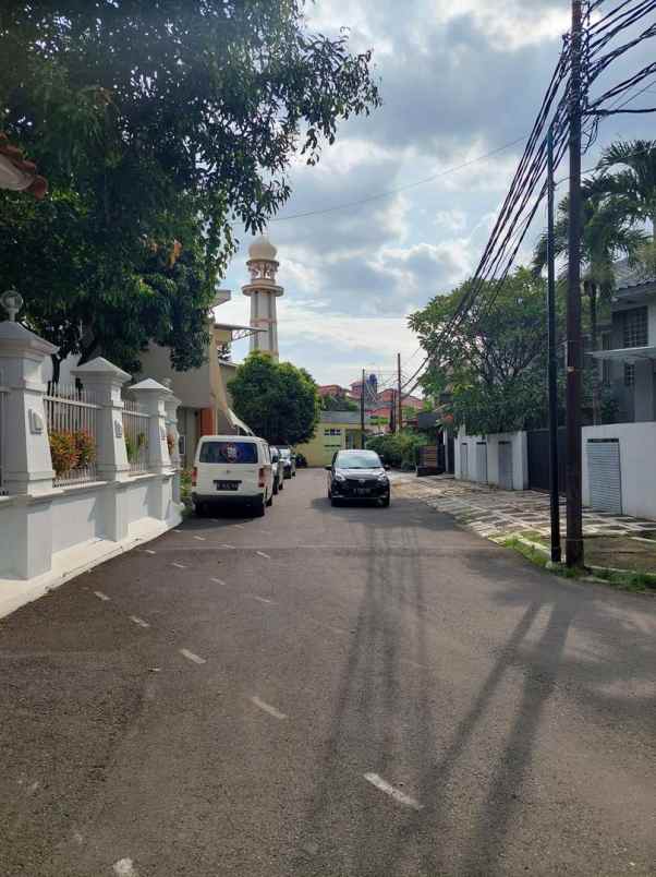 dijual rumah jalan tanjung ii rt 004 rw