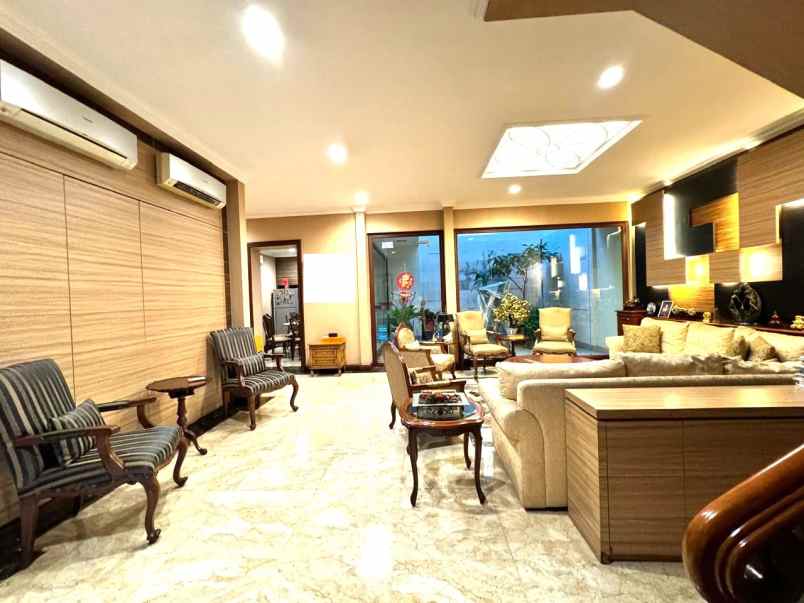 dijual rumah janur elok kelapa gading