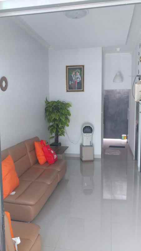 dijual rumah jatimakmur