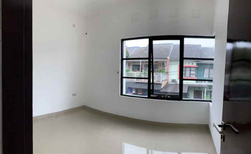 dijual rumah jatirangon