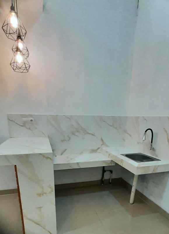 dijual rumah jl batununggal bandung