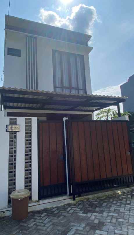 dijual rumah jl benteng pancasila