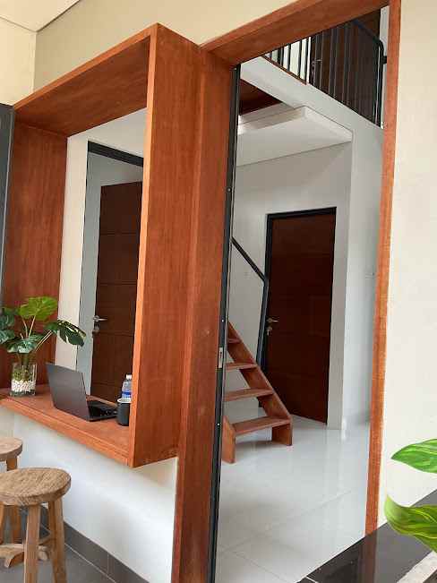 dijual rumah jl beringin 2