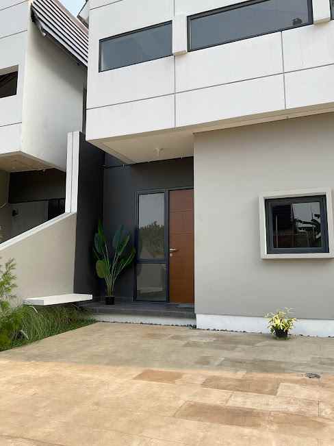 dijual rumah jl beringin 2