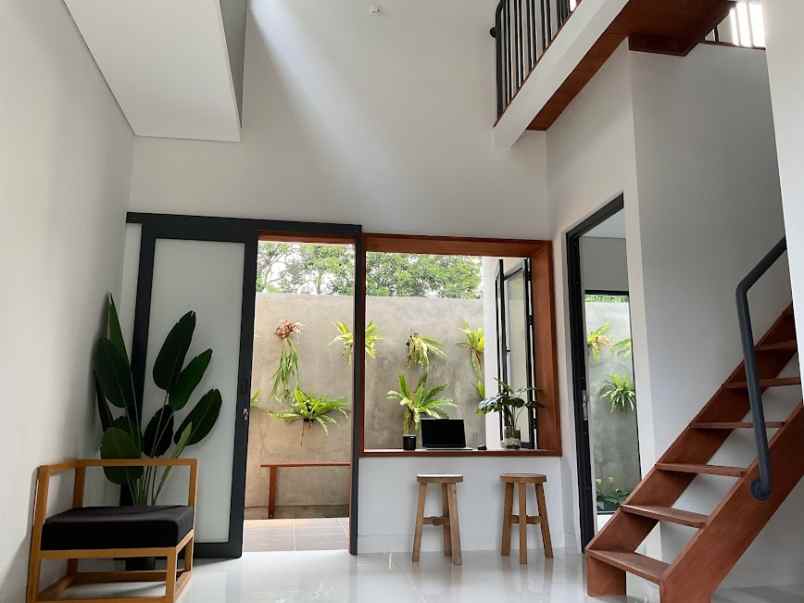 dijual rumah jl beringin 2