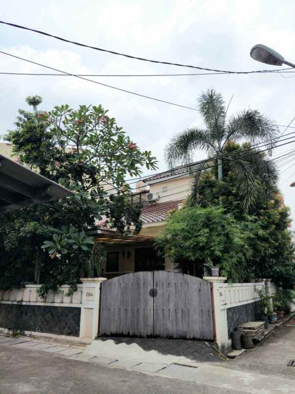 dijual rumah jl bintara jaya