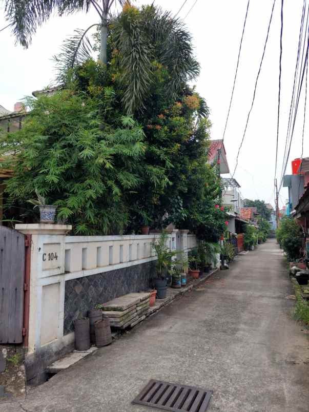 dijual rumah jl bintara jaya