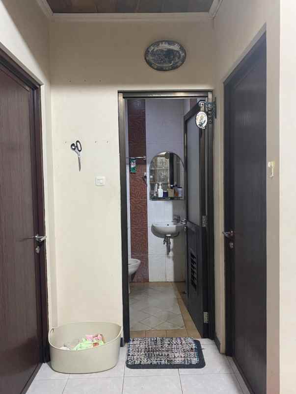 dijual rumah jl bintara jaya