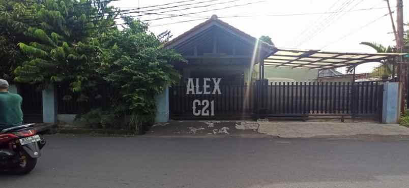 dijual rumah jl cipinang kebembem