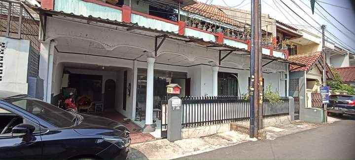 dijual rumah jl cipinang kebembem