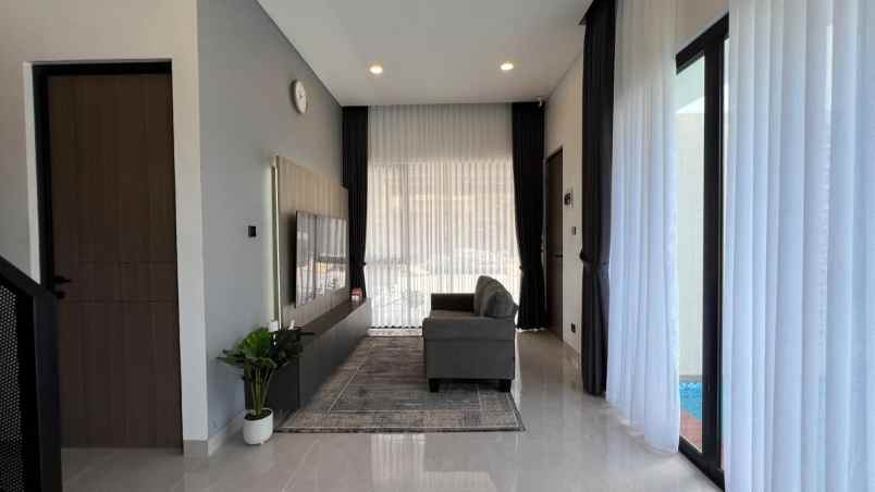 dijual rumah jl cisitu dago bandung