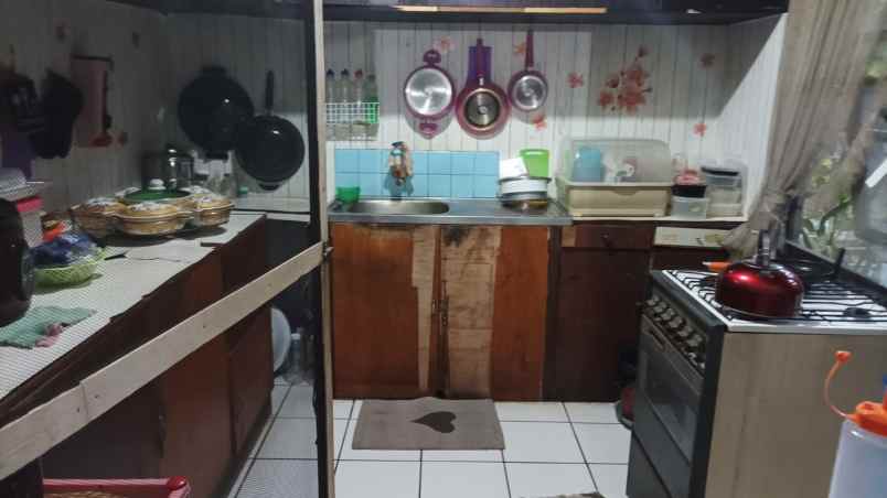 dijual rumah jl golf arcamanik ah