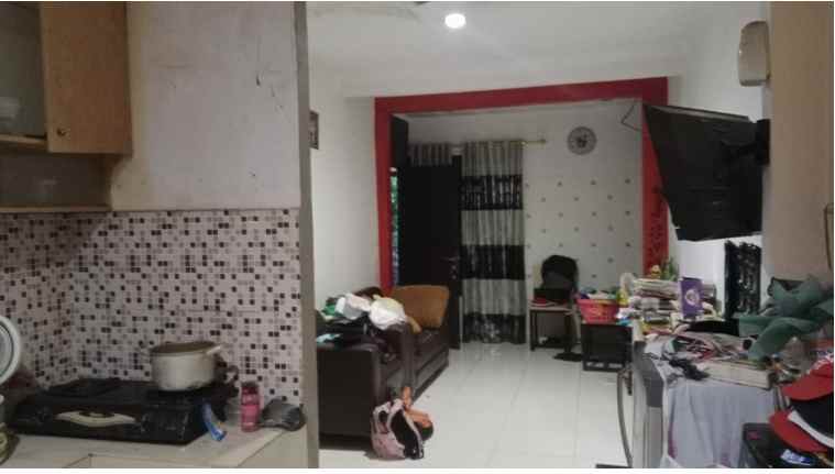 dijual rumah jl griya melati mas