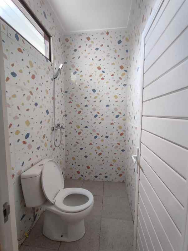 dijual rumah jl kayu putih rawamangun